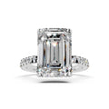 Emerald Radiance Solitaire Ring
